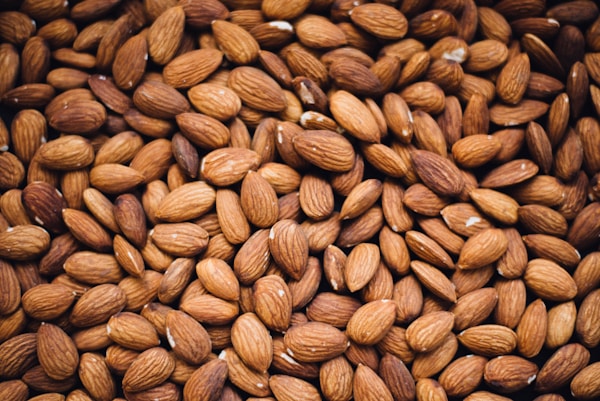 Roasted Salted Almonds (200g)